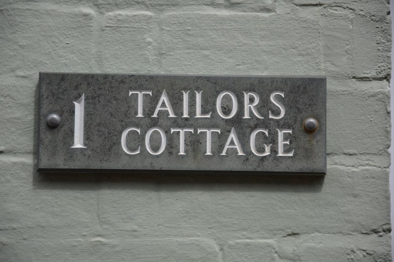 Дом отдыха 1 Tailors Cottage, *